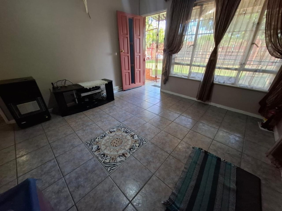 4 Bedroom Property for Sale in Uitsig Free State